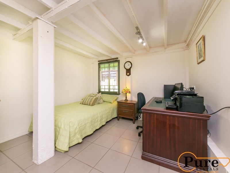 19 Orpen Street, Greenslopes QLD 4120