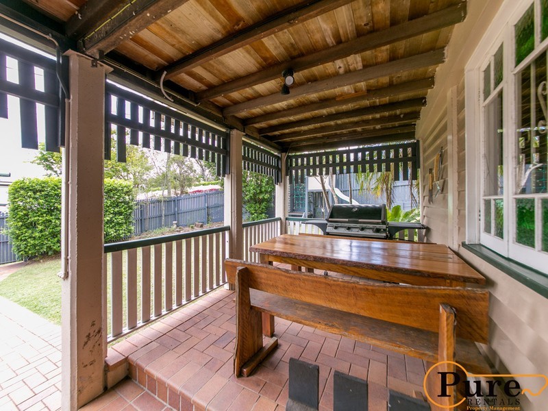 19 Orpen Street, Greenslopes QLD 4120