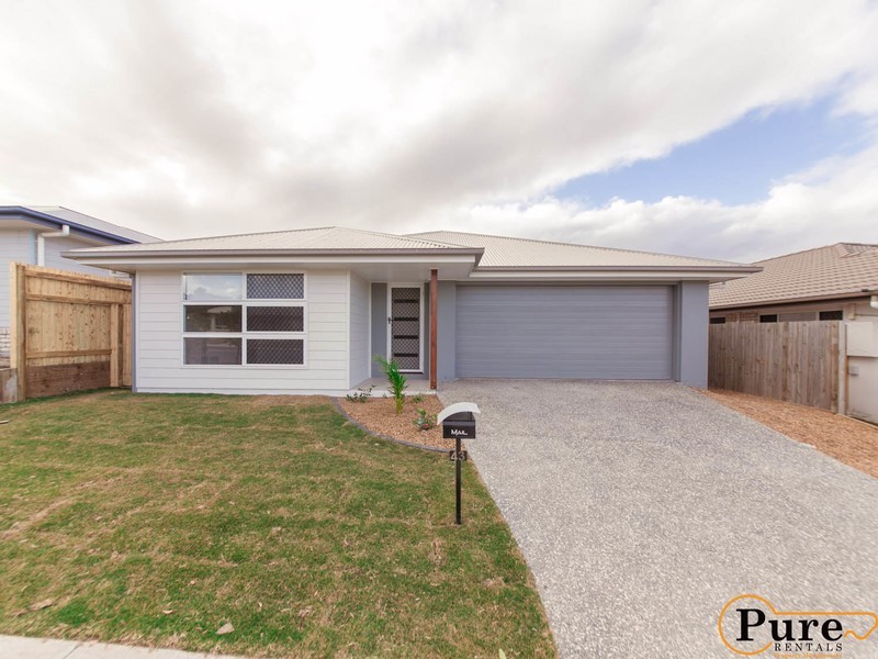 43 Stoneleigh Reserve Boulevard, Logan Reserve QLD 4133