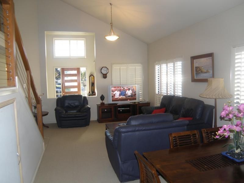 16 Bottlebrush Street, Heathwood QLD 4110