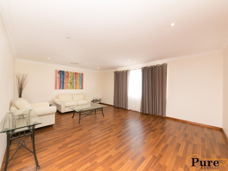 50 Trinity Crescent, Augustine Heights QLD 4300