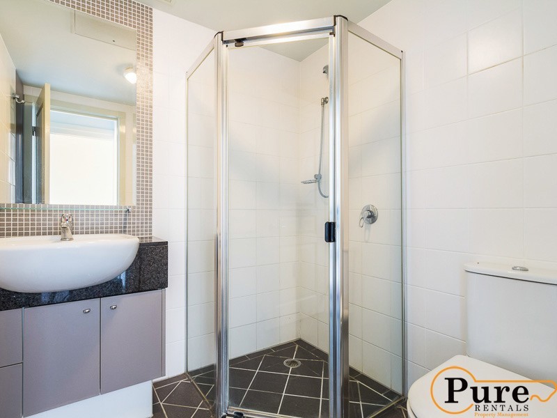 2401/141 Campbell Street, Bowen Hills QLD 4006