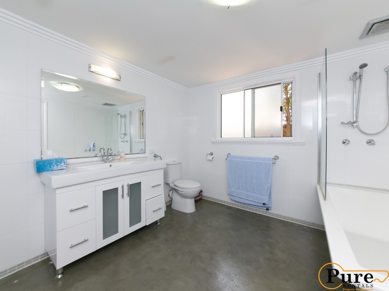 25  Weston Street, Zillmere QLD 4034