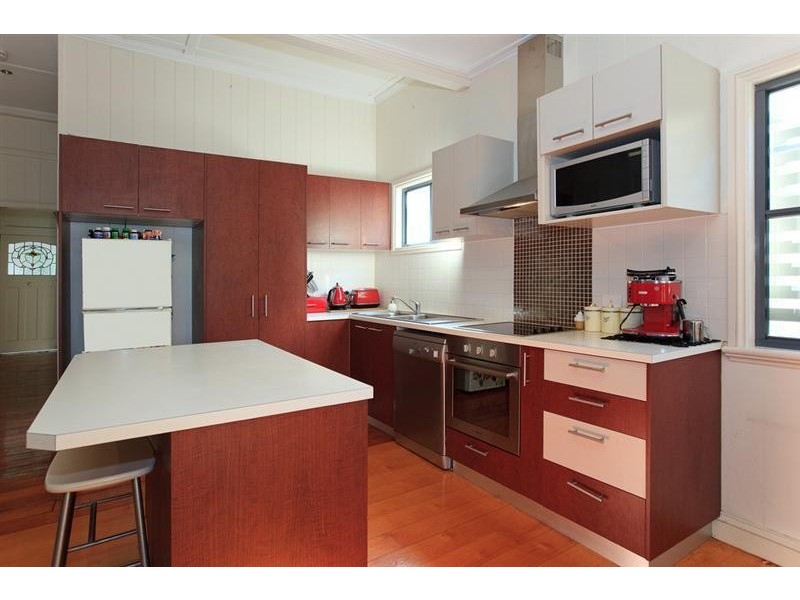 27 Latrobe Street, East Brisbane QLD 4169