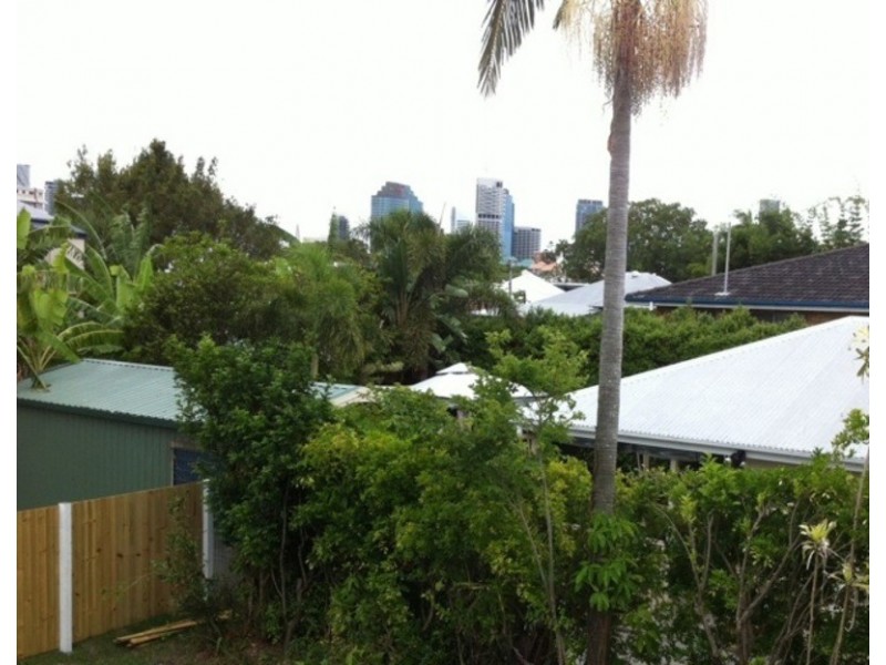 129 Rawlins Street, Kangaroo Point QLD 4169