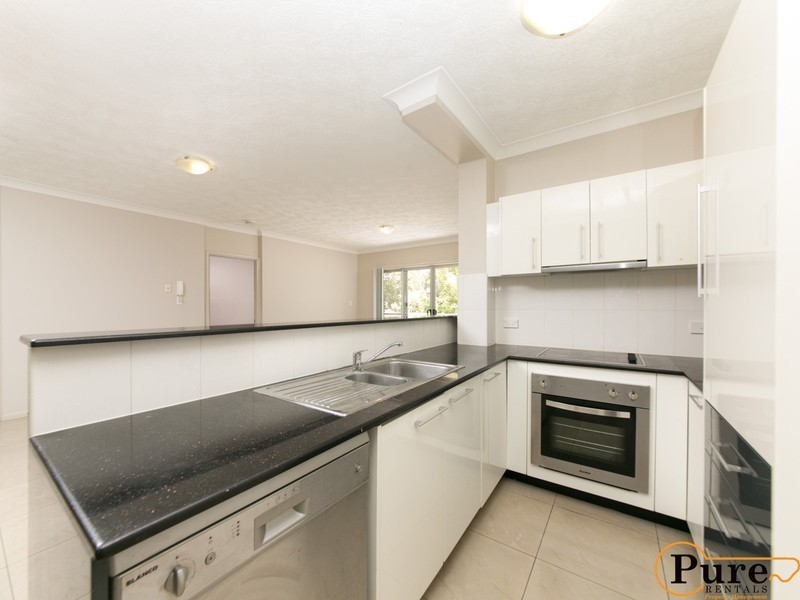 24/14 Le Grand Street, Macgregor QLD 4109