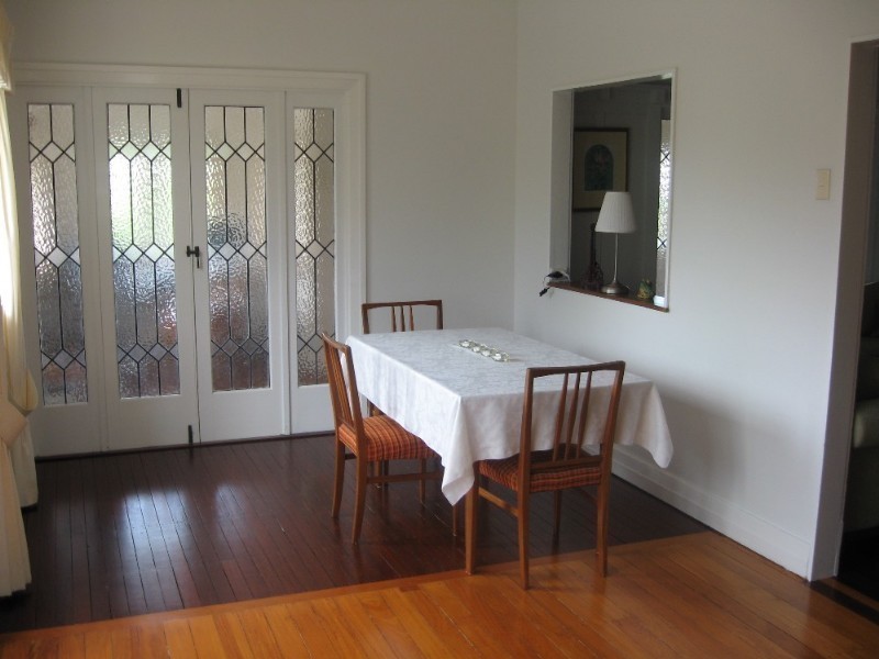 17 Dennis Street, Grange QLD 4051