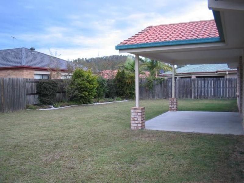 28 Charolais Cres, Upper Kedron QLD 4055