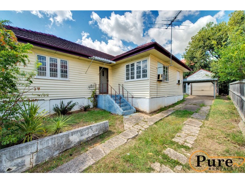 65 Chaucer Street, Moorooka QLD 4105