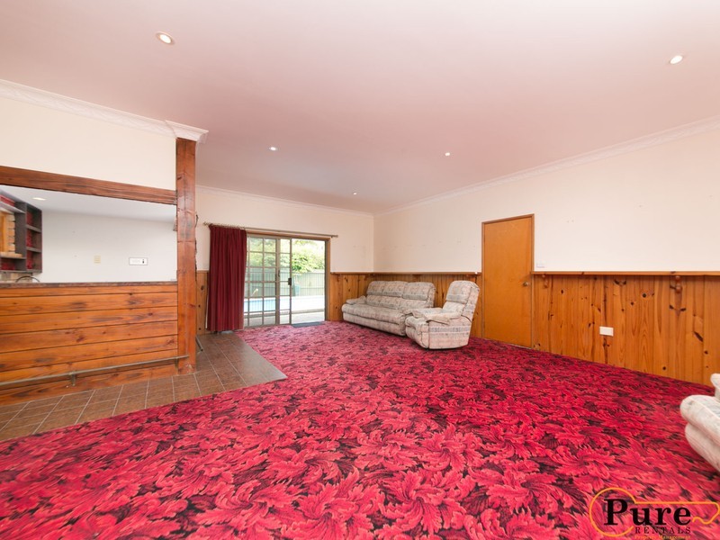 1 Travolta Street, Stafford Heights QLD 4053