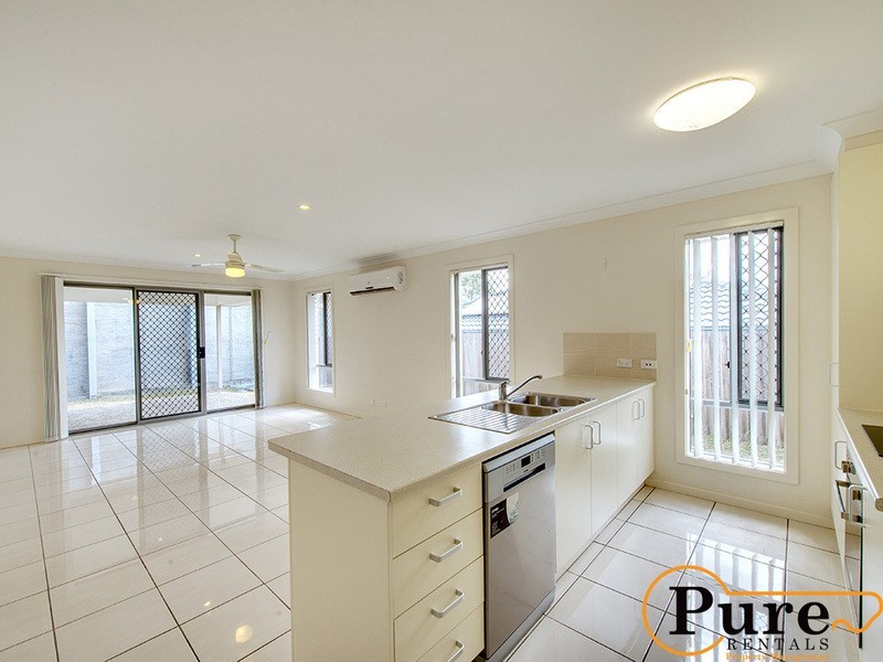 16 McCarthy Crescent, Goodna QLD 4300