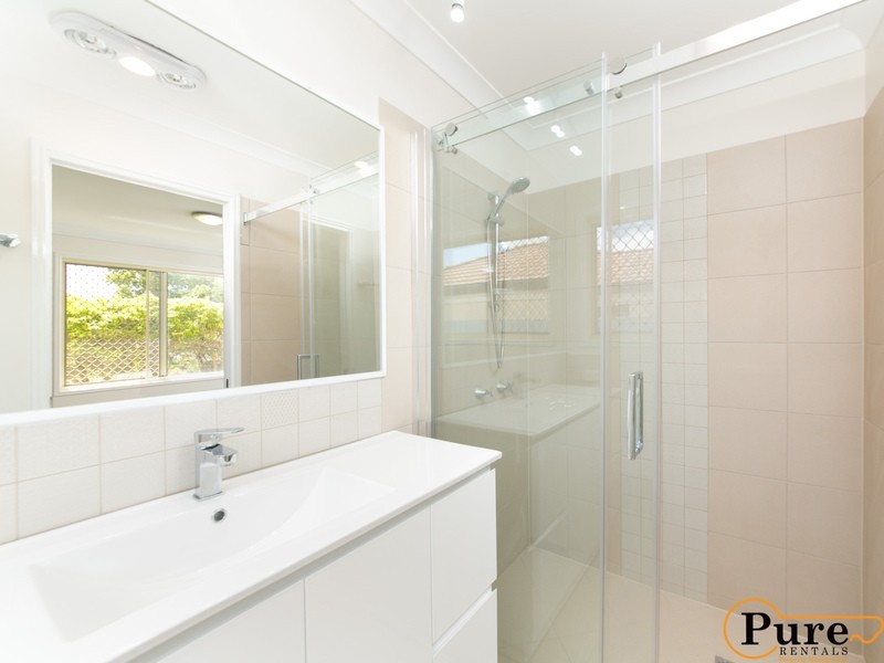 18 Pfeiffer Place, Mcdowall QLD 4053