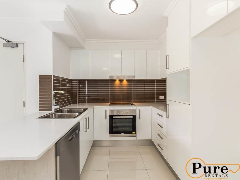 4/146 Cavendish Road, Coorparoo QLD 4151
