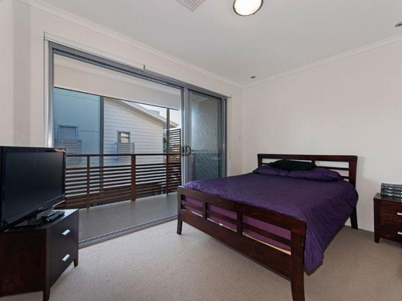 4/100  Bride Street, Wynnum QLD 4178