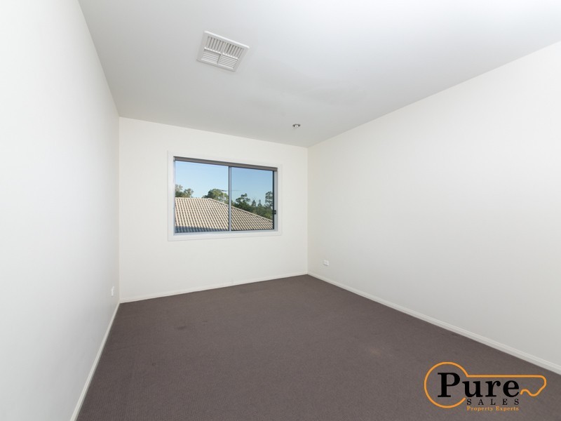 99 Livesay Road, Moggill QLD 4070