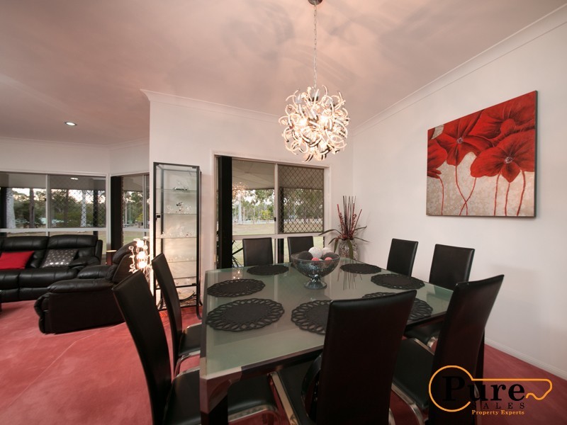 35-39 Highgrove Close, Chambers Flat QLD 4133
