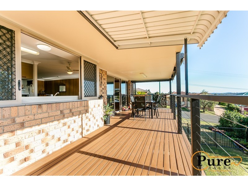 8 Lance Drive, Mount Warren Park QLD 4207