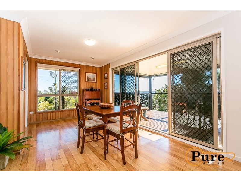 8 Lance Drive, Mount Warren Park QLD 4207