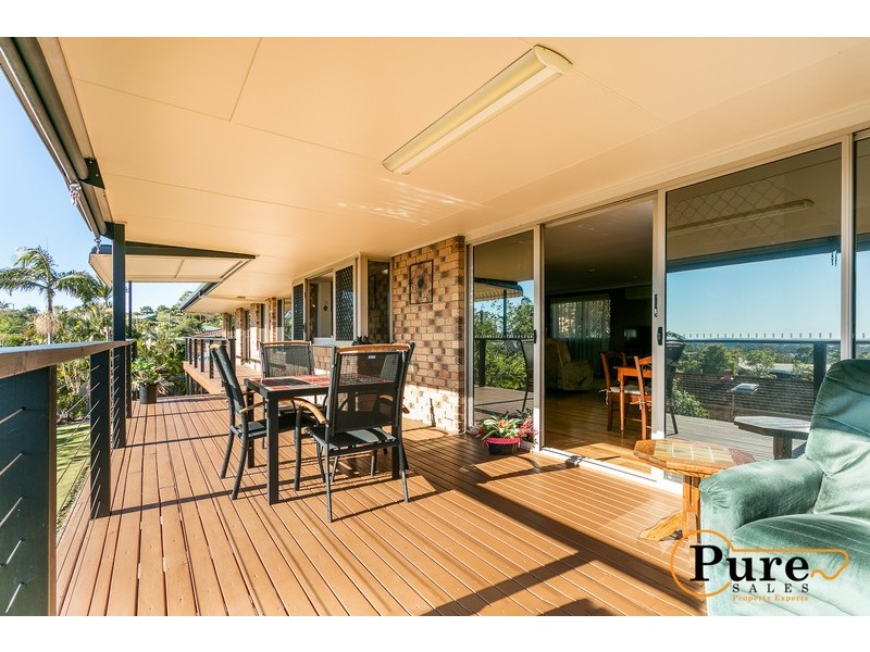 8 Lance Drive, Mount Warren Park QLD 4207