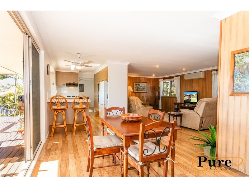 8 Lance Drive, Mount Warren Park QLD 4207