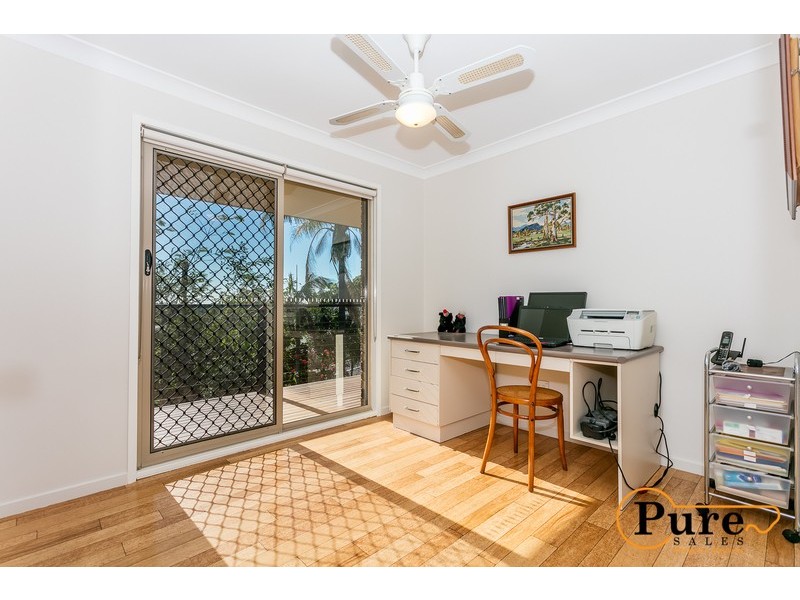 8 Lance Drive, Mount Warren Park QLD 4207