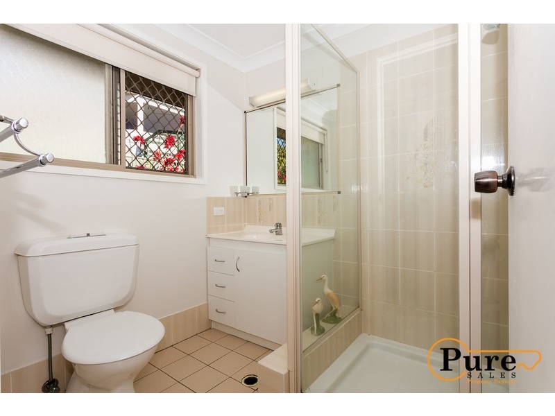 8 Lance Drive, Mount Warren Park QLD 4207