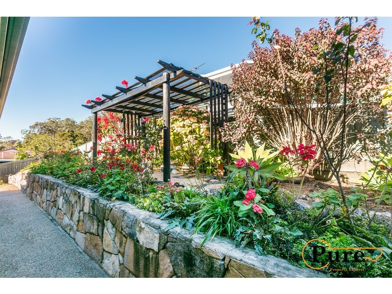 8 Lance Drive, Mount Warren Park QLD 4207