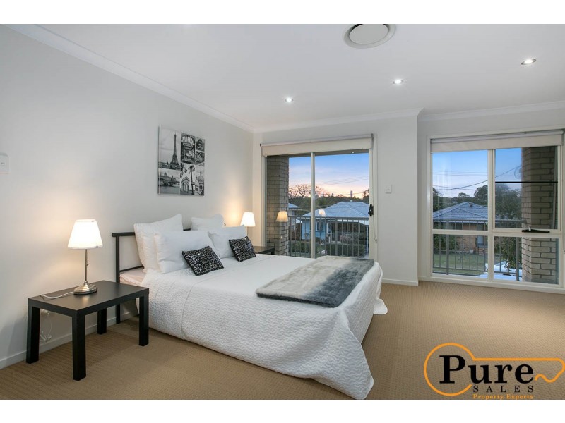 17A Brenda Street, Morningside QLD 4170