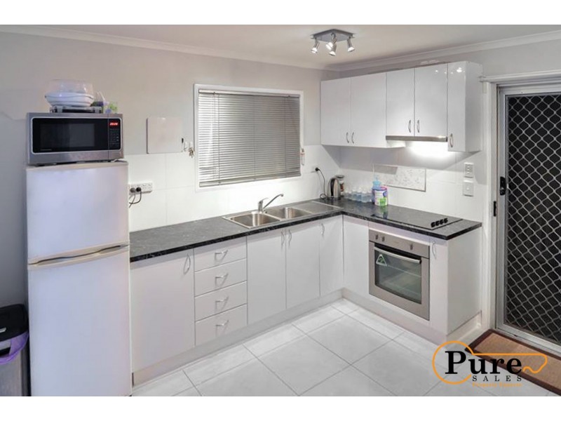 10 Tecoma Street, Daisy Hill QLD 4127