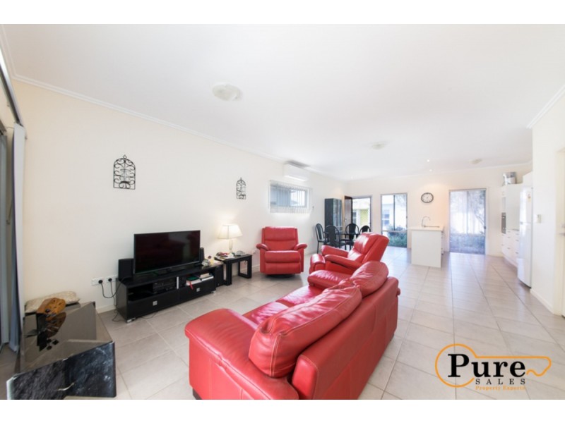 21 Billabong Crescent, Bethania QLD 4205