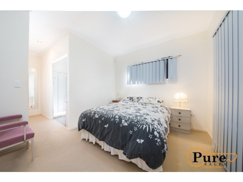 21 Billabong Crescent, Bethania QLD 4205