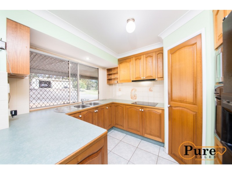 11 Belair Drive, Yatala QLD 4207