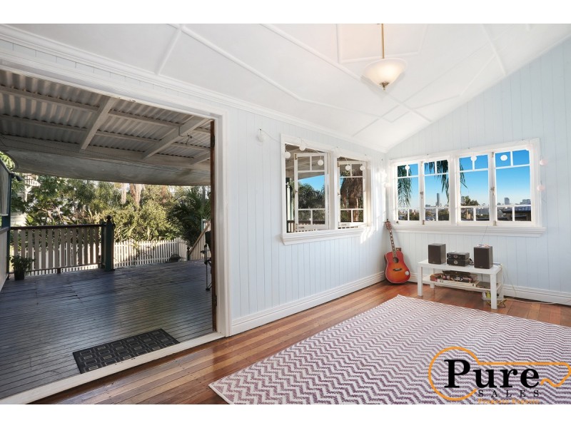 37 Jessop Street, Windsor QLD 4030