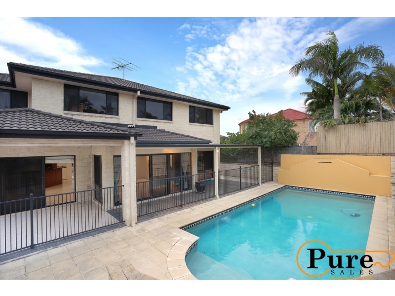 48 Kauri Street, Carindale QLD 4152