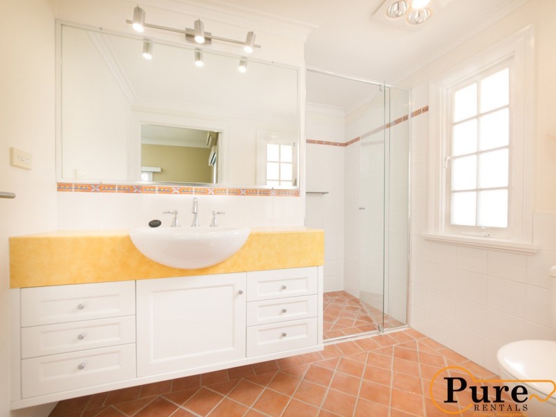 29 Days Road, Grange QLD 4051