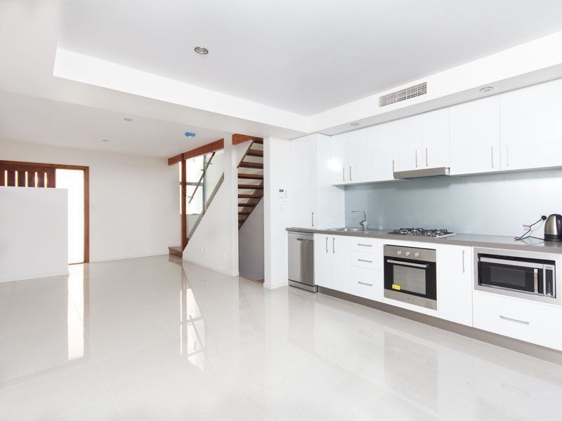 1/56 Clowes Lane, Newmarket QLD 4051