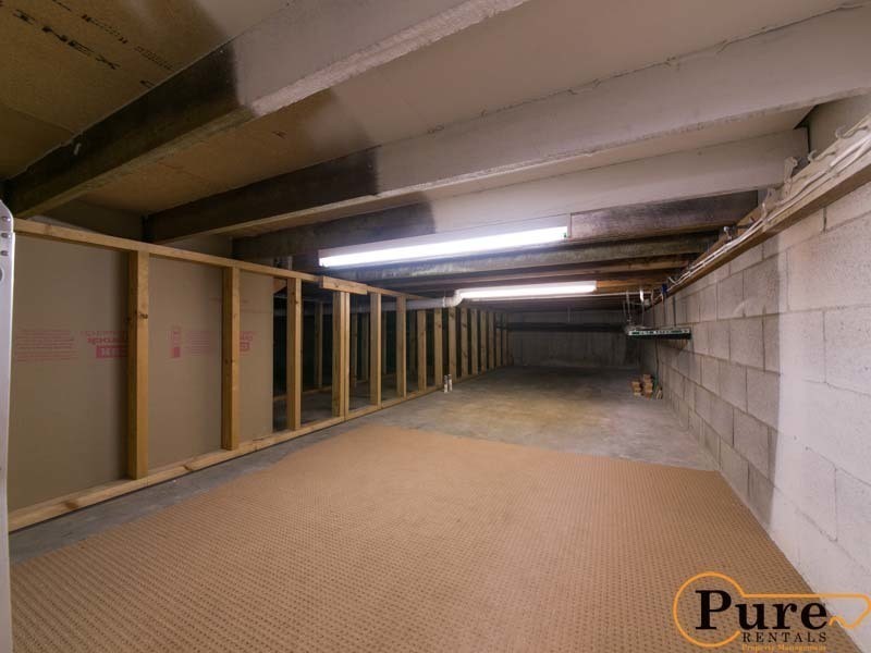 2/8 Belgrave Road, Indooroopilly QLD 4068