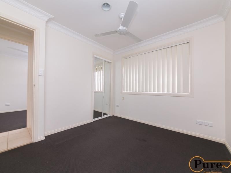 7 Nicolson Court, Mermaid Waters QLD 4218