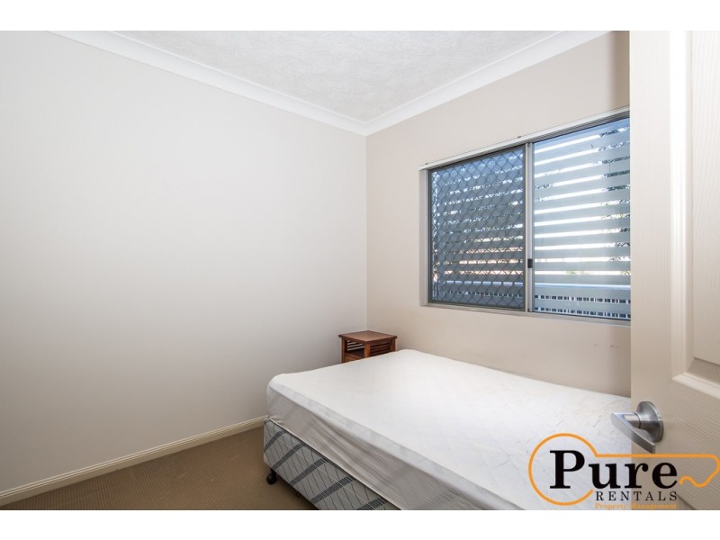4/14 Le Grand Street, Macgregor QLD 4109