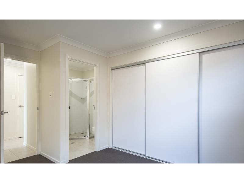 86 Lamington Drive, Redbank Plains QLD 4301