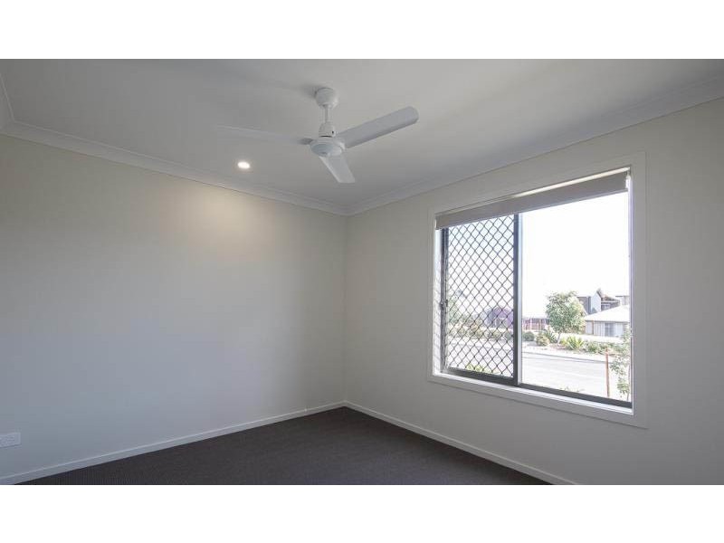 86 Lamington Drive, Redbank Plains QLD 4301