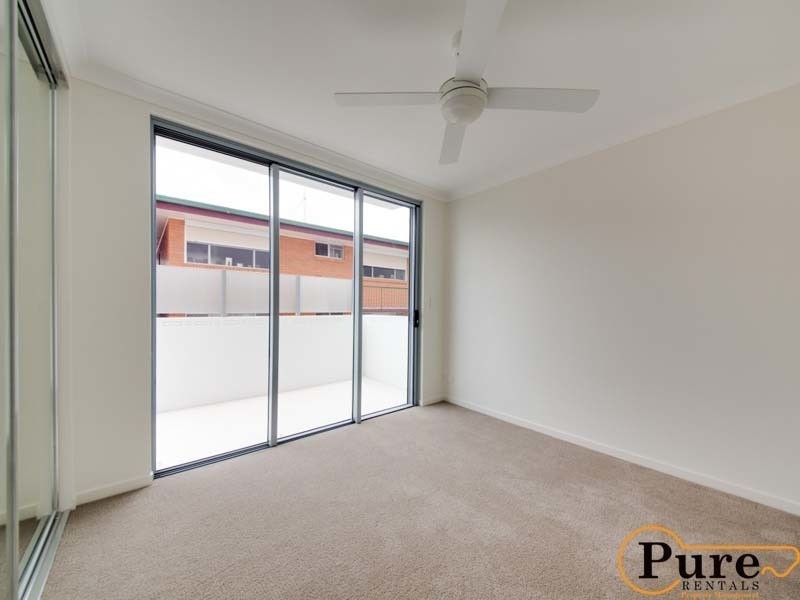 2/20 Amelia Street, Coorparoo QLD 4151