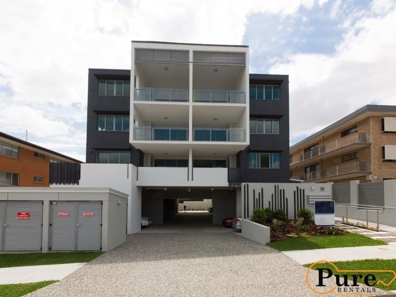 2/20 Amelia Street, Coorparoo QLD 4151