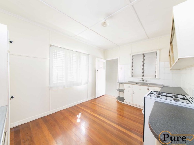 28 Belnoel Street, Wavell Heights QLD 4012