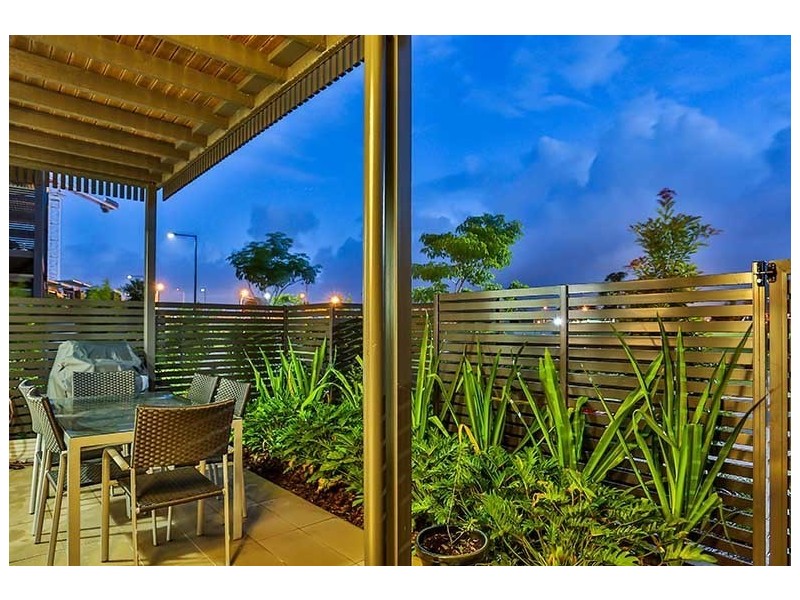 68/1068 Wynnum Road, Cannon Hill QLD 4170