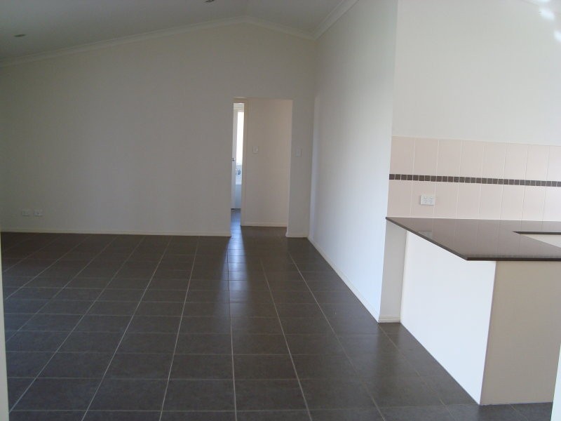 12 Bonogin Court, Redbank Plains QLD 4301