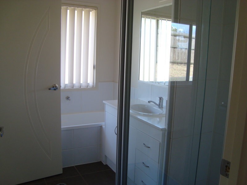 12 Bonogin Court, Redbank Plains QLD 4301