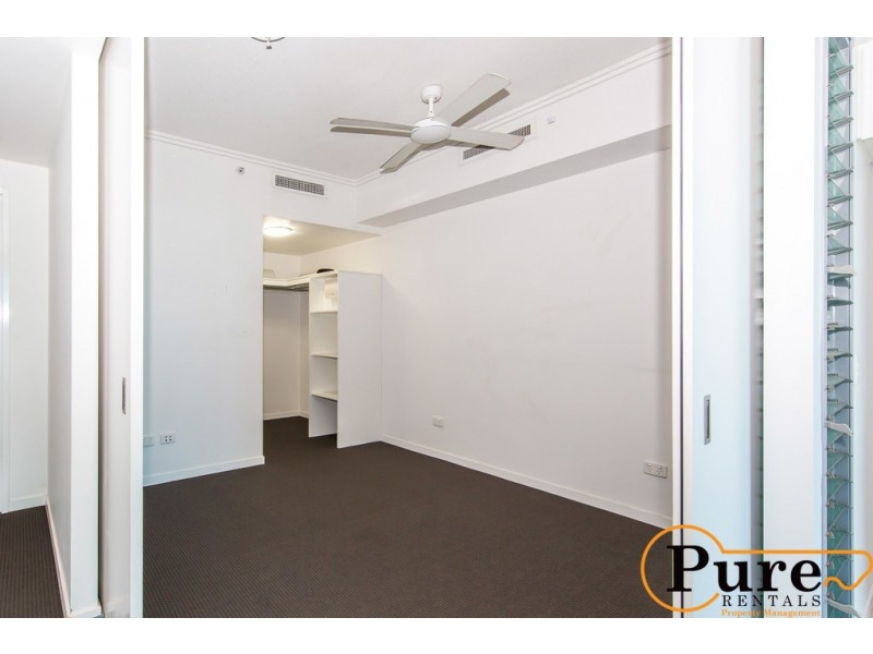 10702/8 Harbour Road, Hamilton QLD 4007