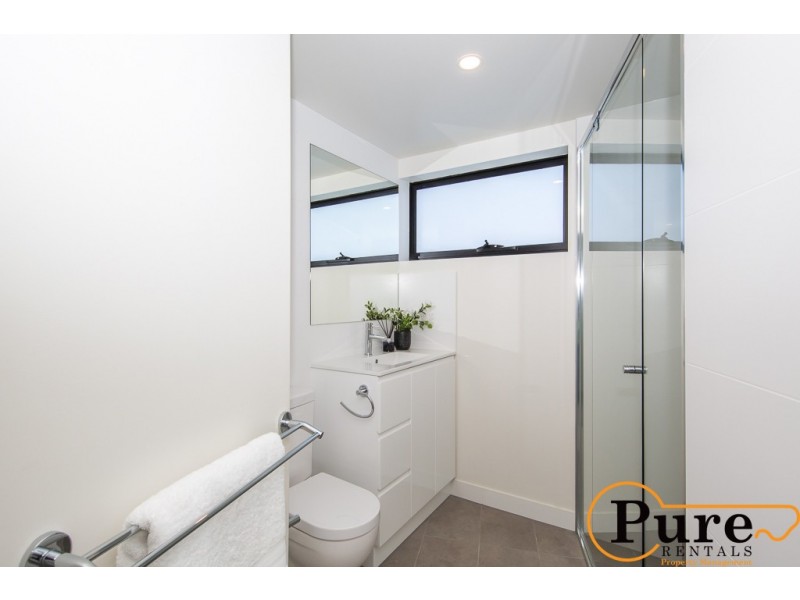 22/62 Shottery Street, Yeronga QLD 4104