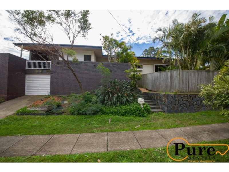 2 Redbourne Street, Chermside West QLD 4032